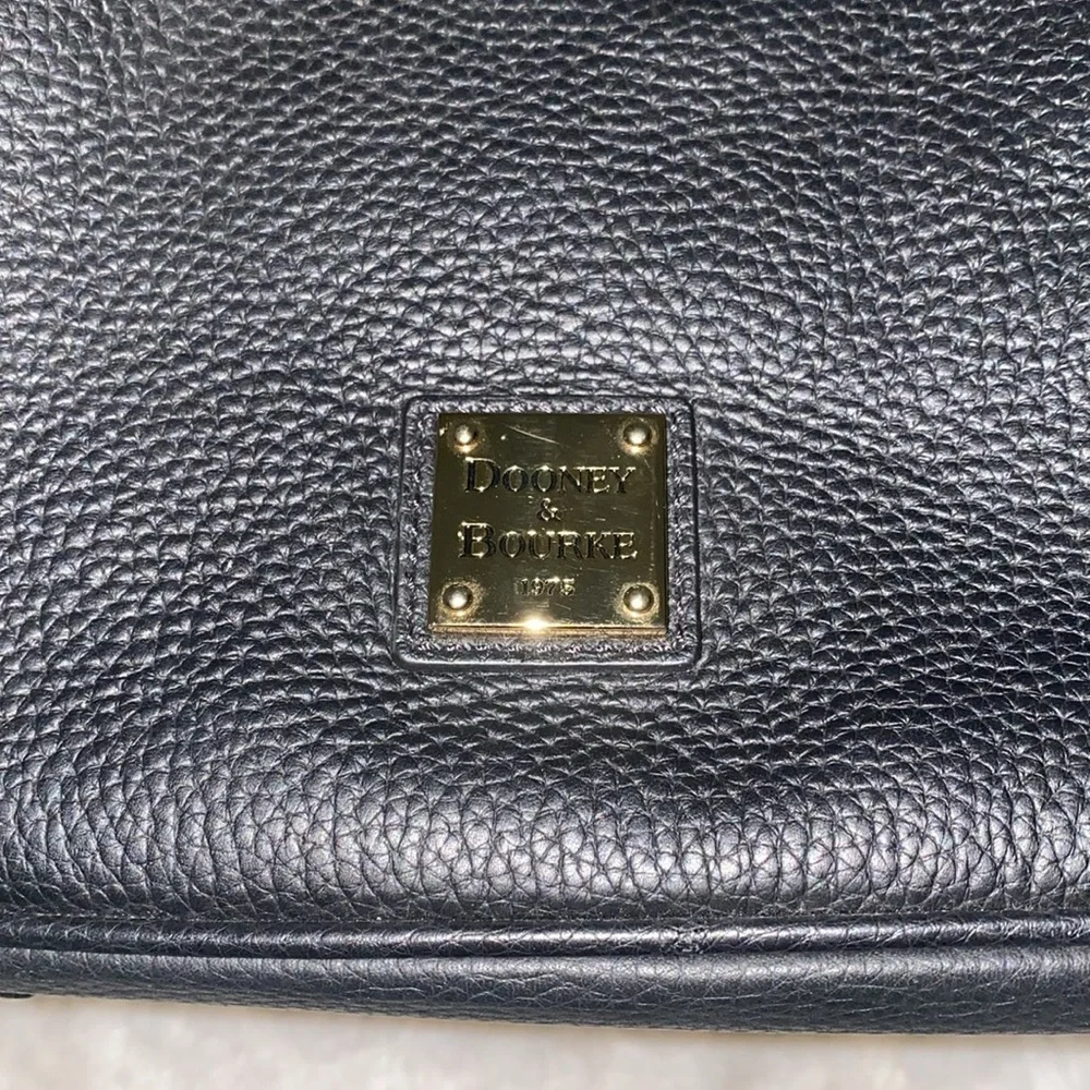 Y2K Black Leather Dooney & Bourke XL Backpack with Pink Lining
